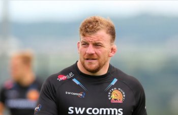 Scotland prop Moray Low signs new deal with Exeter Chiefs