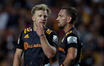 Gallagher Dream Big, Aaron Cruden