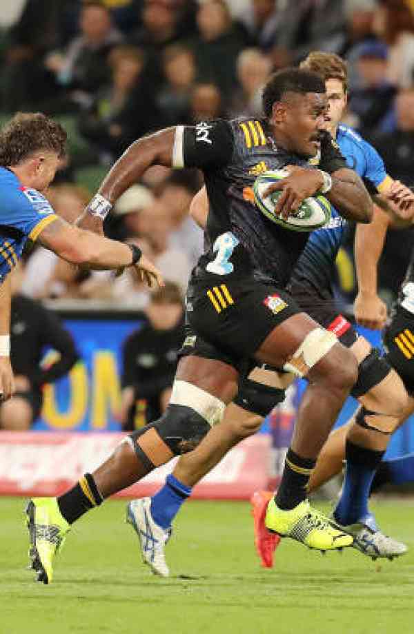 New Zealand: Clermont sign two-Test All Black Pita Gus Sowakula