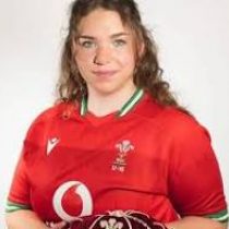 Cadi Lois Davies rugby player