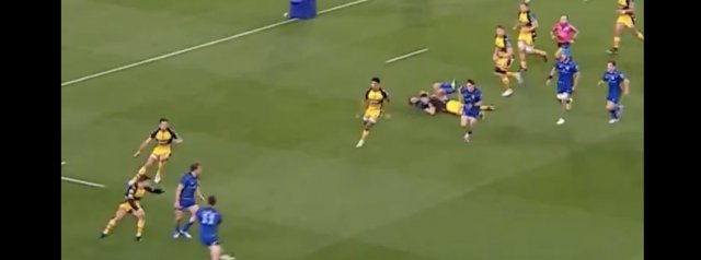 Jack Conan opens the scoring for Leinster