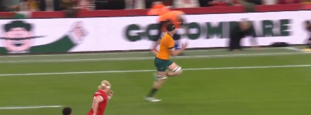 Watch | Wales score 2 tries in two minutes