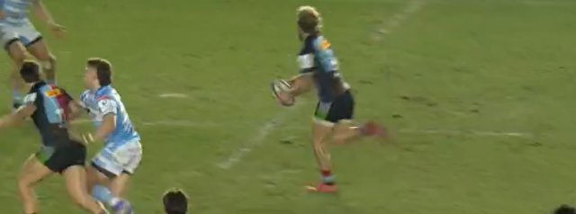 WATCH: Electric try by Quins