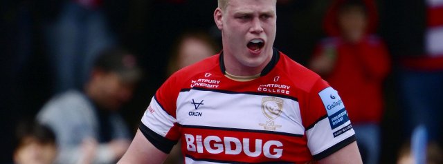 Arthur Clark has extended his contract at Kingsholm.