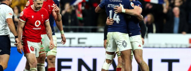 France 43-0 Wales: Les Bleus hammer visitors in Six Nations opener