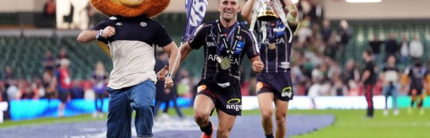 Maxime-Lucu-celebrating-Bordeaux-Begles-Champions-Cup-win-Alamy-